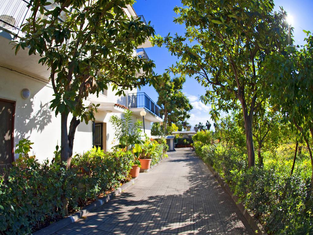 Villa Santantonio Giardini Naxos Ngoại thất bức ảnh